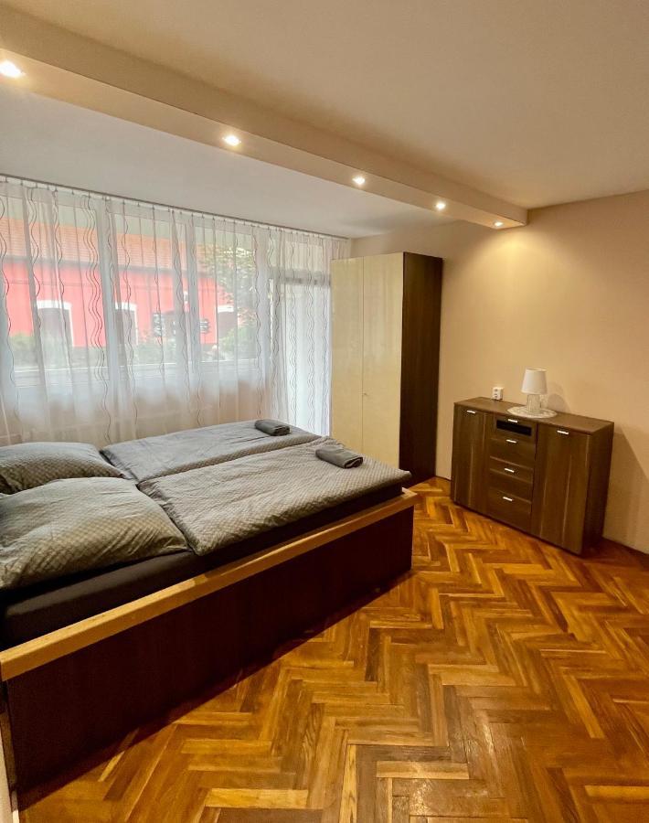 Apartman Vs Františkovy Lázně Kültér fotó